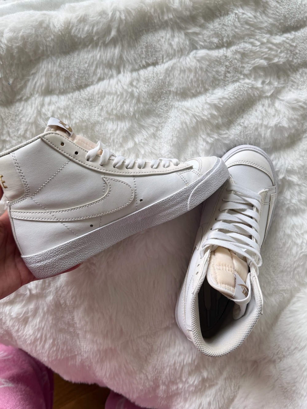 Nike Blazer Mid LX White "Lucky Charms" Women's 5.5 Casual Sneakers - Picture 2 of 3